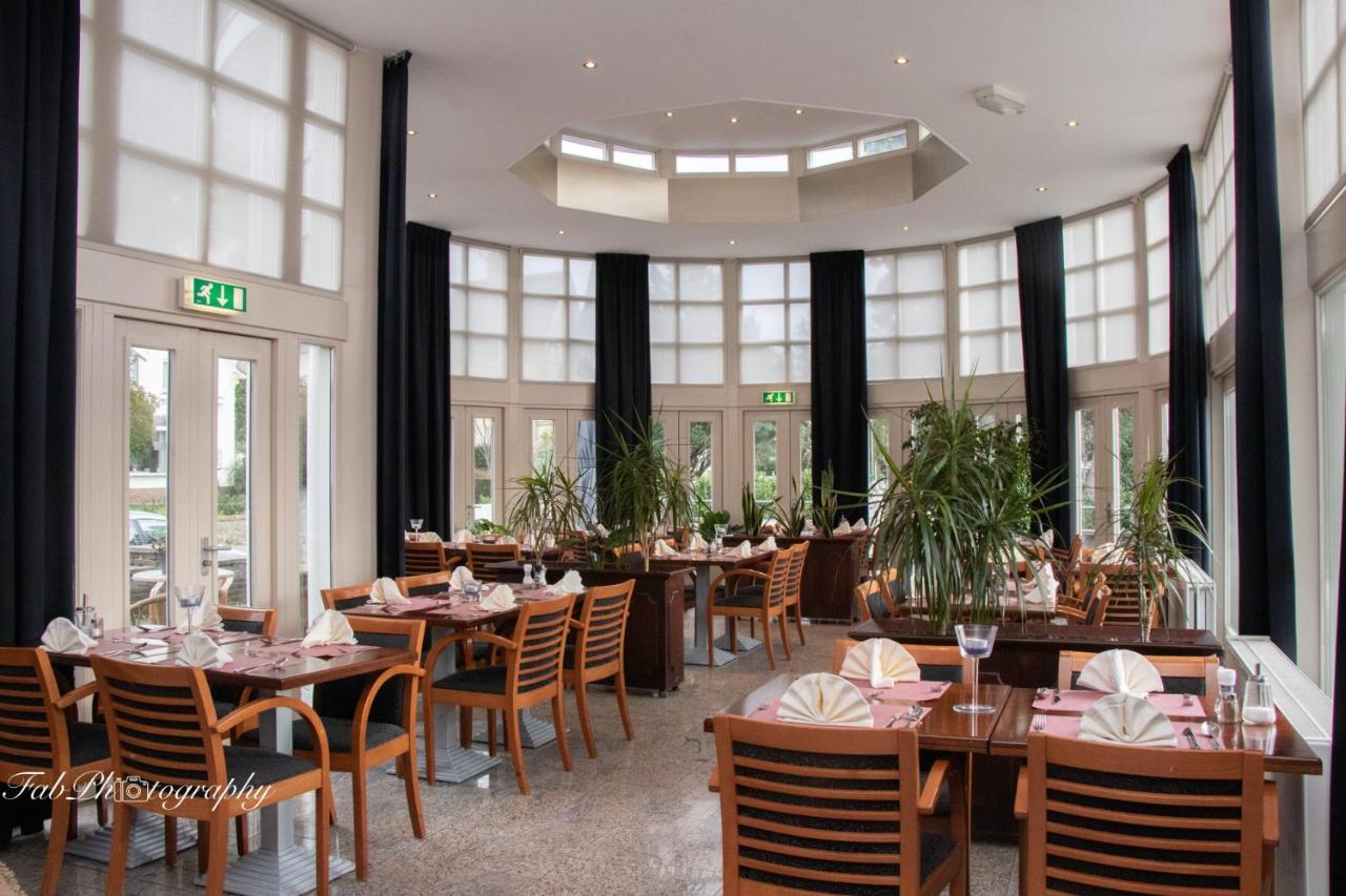 Hotel 2000 Valkenburg Valkenburg aan de Geul Exterior photo